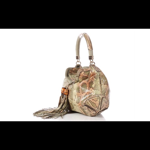 Gucci  INDY green PYTHON skin leather hobo bag. - Picture 2 of 8
